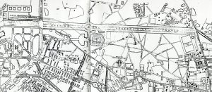 La prolongación del Paseo de la Castellana desde los Nuevos Ministerios al Hotel del Negro (actual Plaza de Castilla) era un proyecto que quedó prácticamente definido en estos años, pero que no se pudo iniciar entonces debido al estallido de la Guerra Civil en 1936. Sí se construyó en el período republicano el túnel para el ferrocarril de enlaces, que no sigue exactamente el trazado del Paseo, sino que va por terrenos que en los años 30 eran puro campo, como podemos ver en este plano de la década de 1940. Los trenes empezaron a circular ya en 1967, cuando ya estaba sobre parte del túnel el Estado Santiago Bernabéu. Plano: 1ª Jefatura de Estudios y Construcciones de FFCC, Ministerio de Obras Públicas.