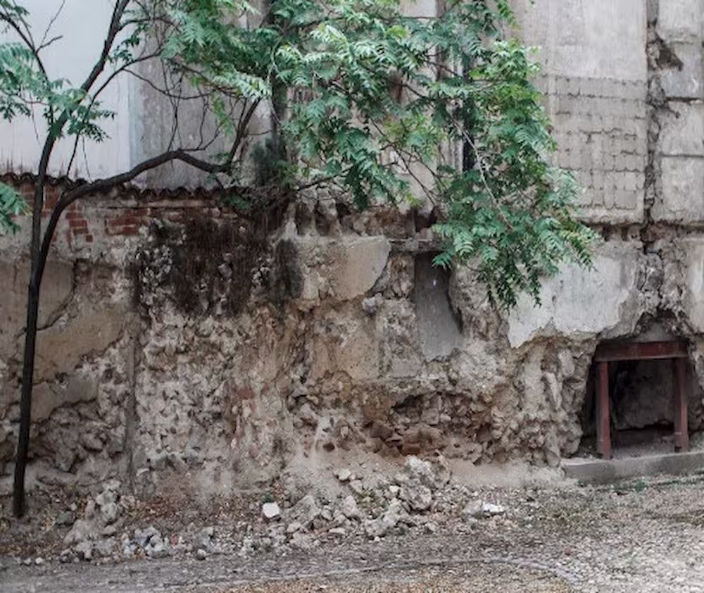 Muralla calle Almendro